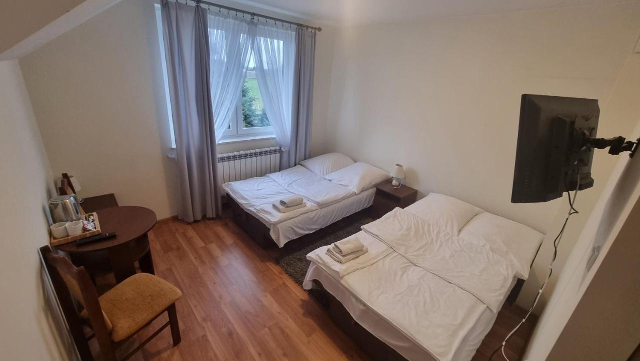 Hotel Monika Maków Mazowiecki Exterior foto